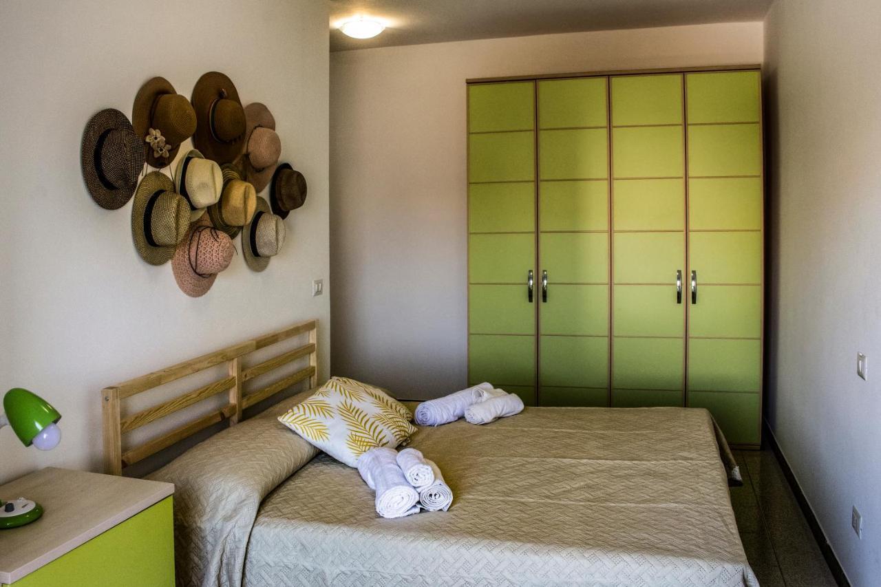 Appartement Casa Elena à Portoscuso Extérieur photo